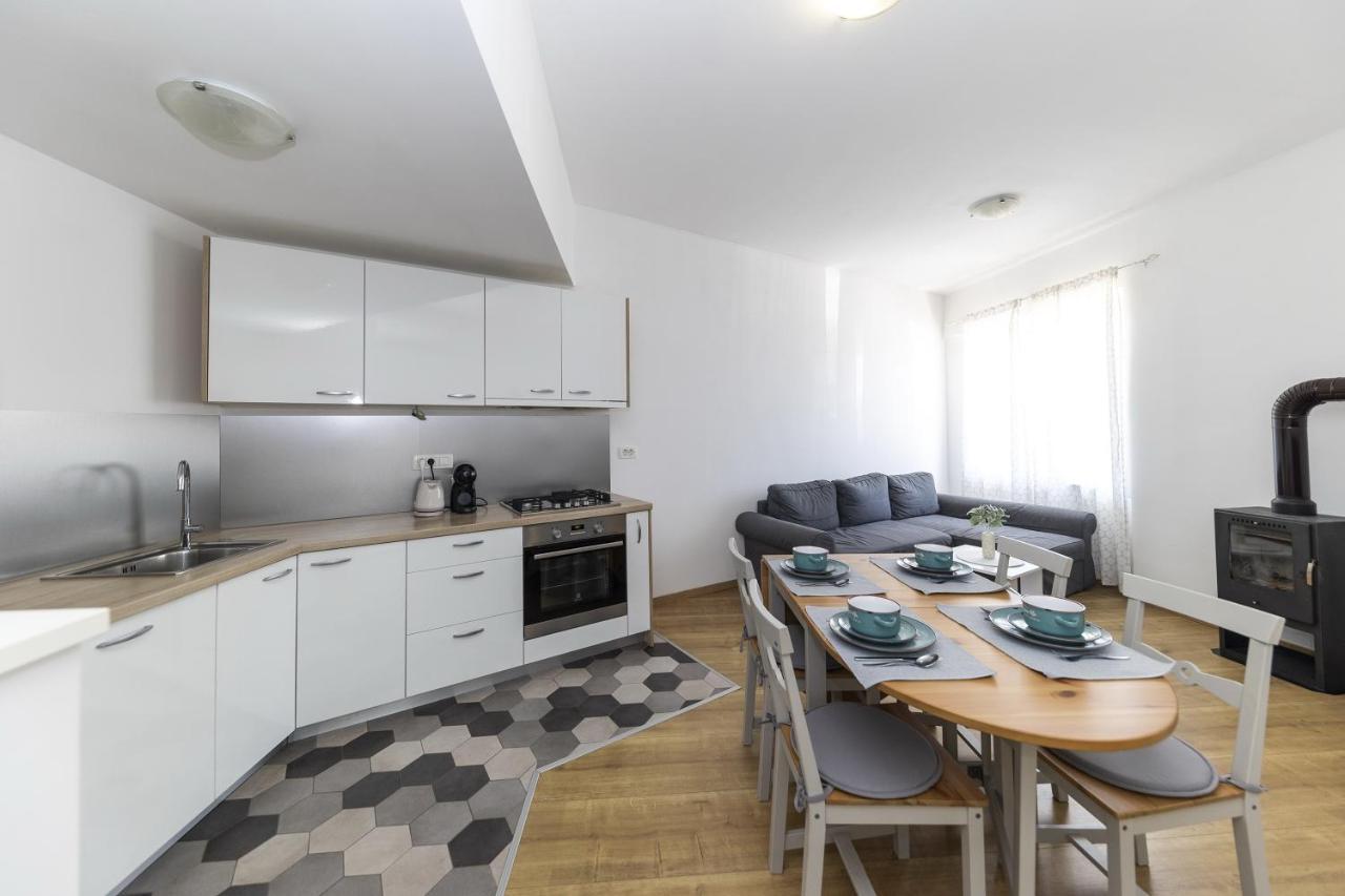 Apartments 23 And 25 With Free Private Parking Ζαντάρ Εξωτερικό φωτογραφία