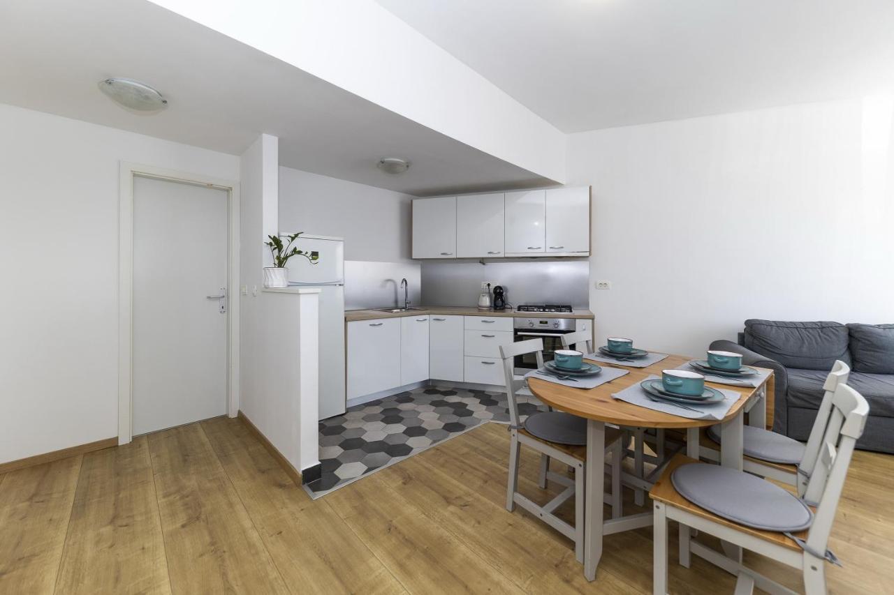Apartments 23 And 25 With Free Private Parking Ζαντάρ Εξωτερικό φωτογραφία